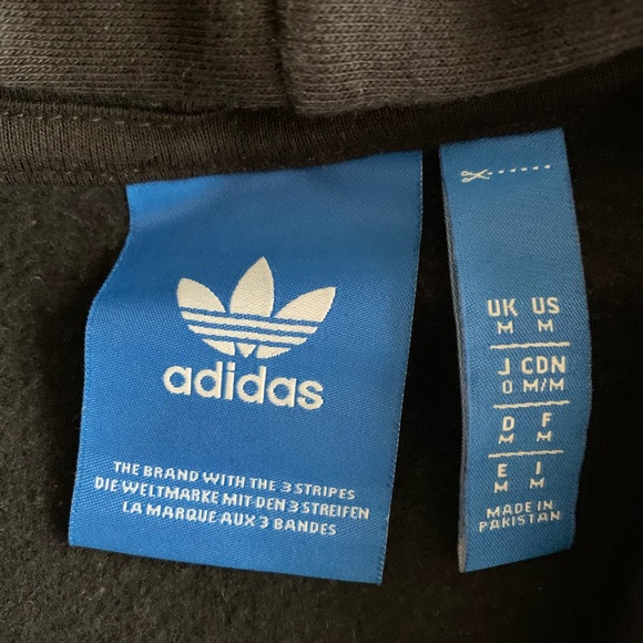 Adidas Classic Trefoil Hoodie in Black - Picture 5 of 6